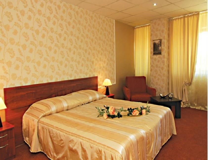 Отель Hotel Vienna Силистра-7